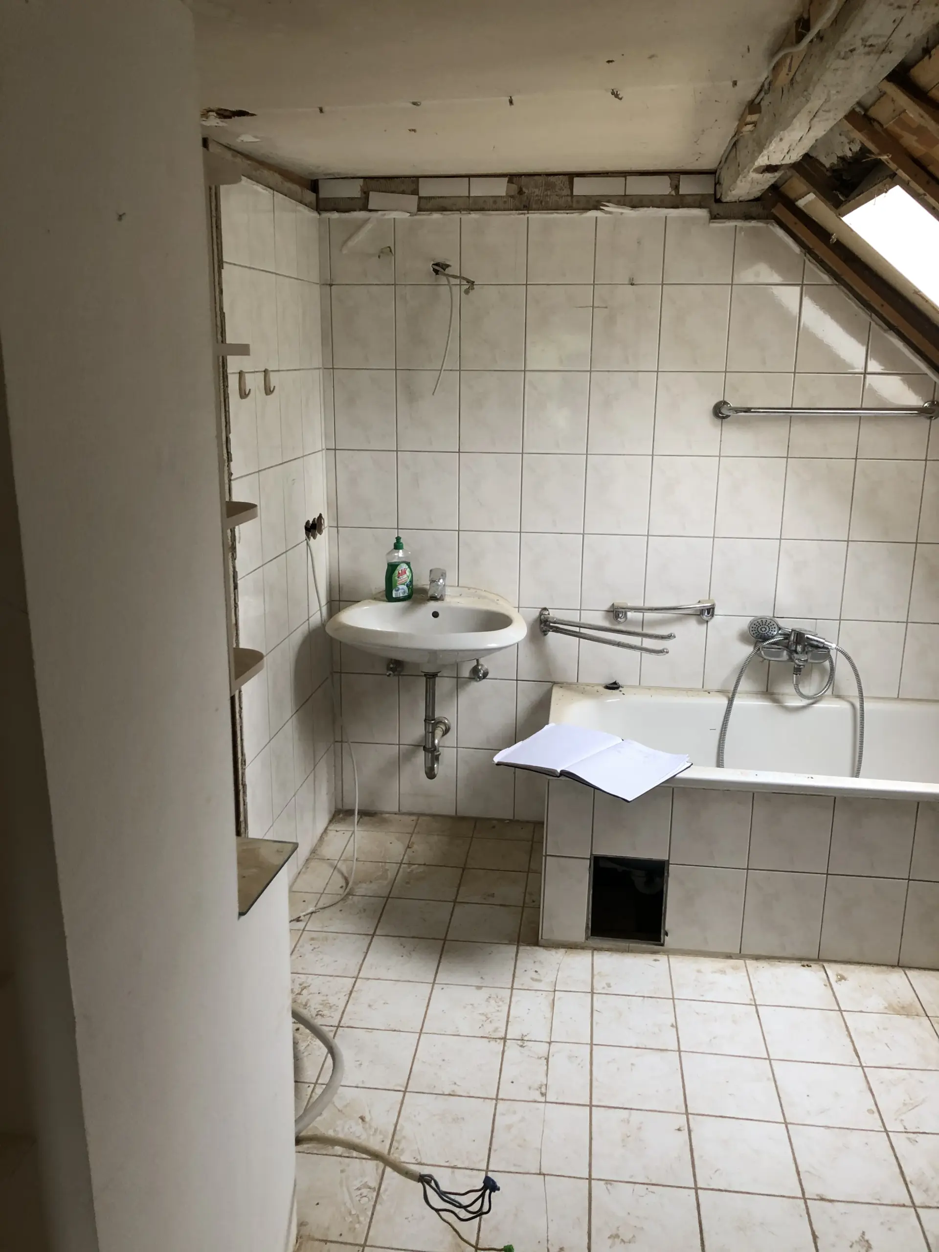 Altbau Badezimmer sanierung
